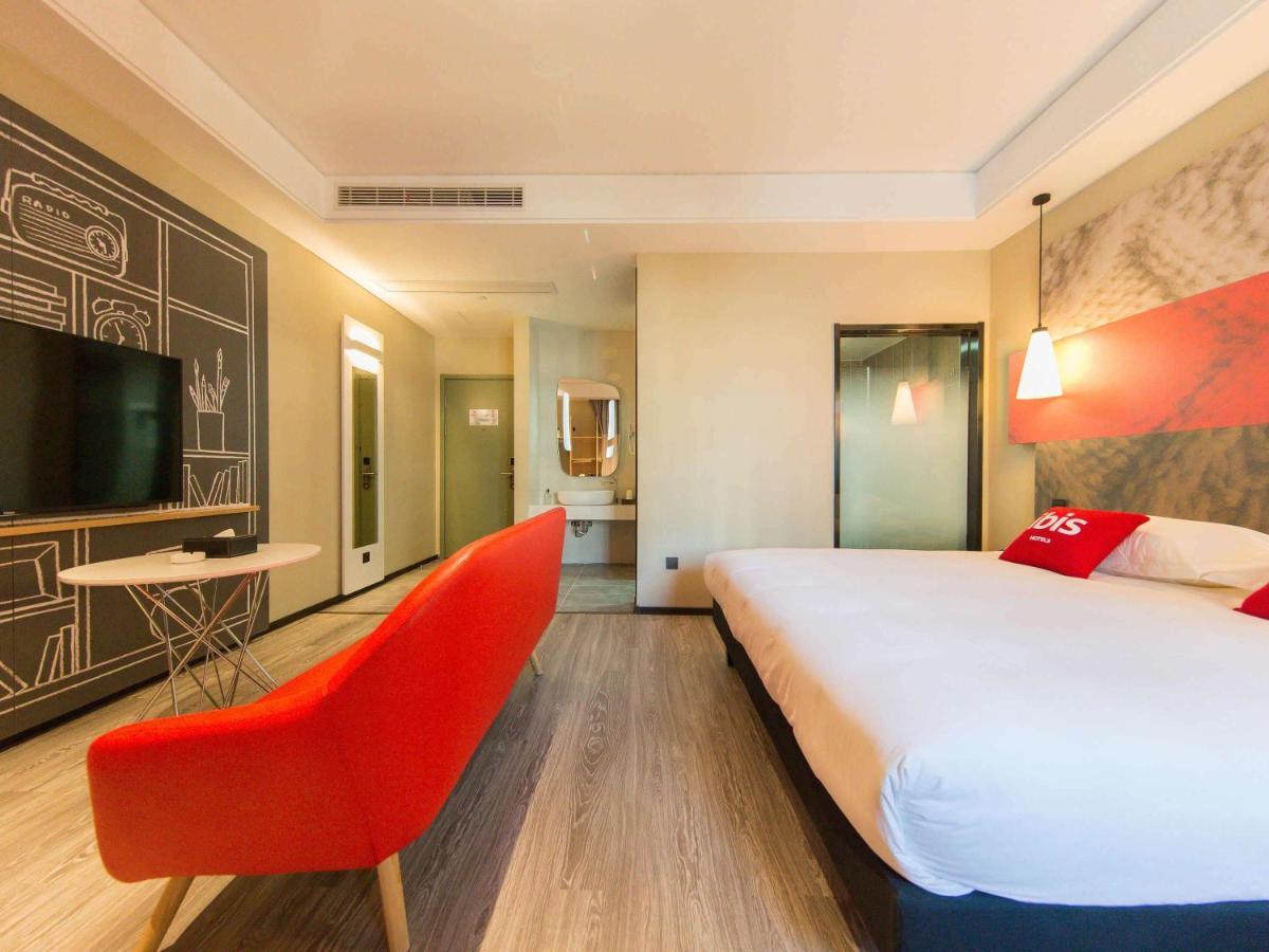 Ibis Hefei Pedestrian Street Hotel Экстерьер фото